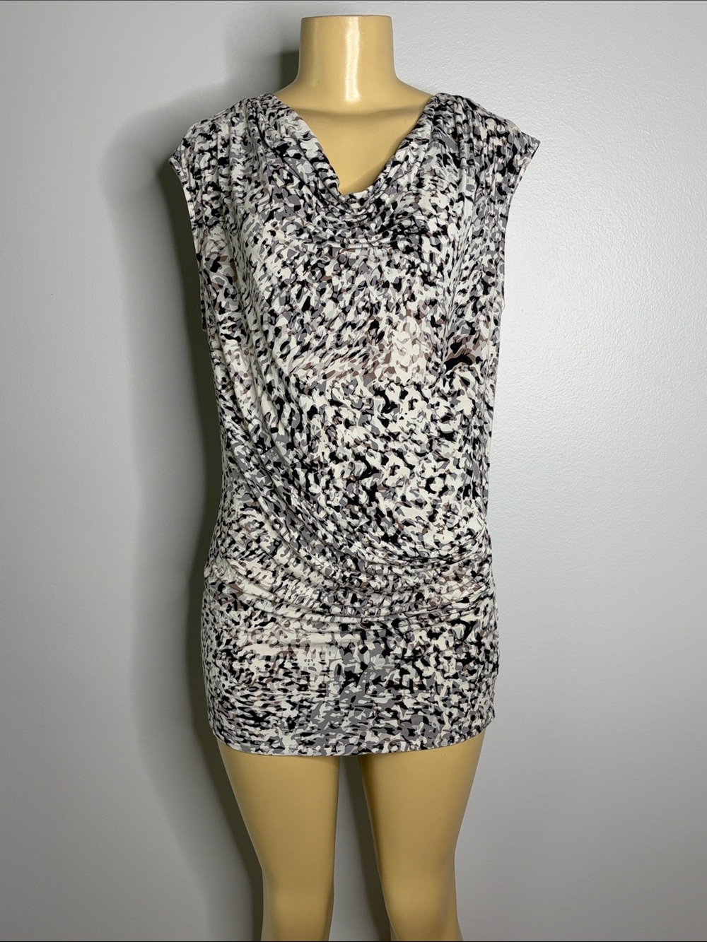 Cabi Womens Black & White Print Cowl Neck Top Size M